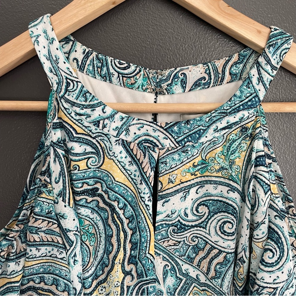 White House Black Market Cold Shoulder Paisley Dress - Picture 6 of 6
